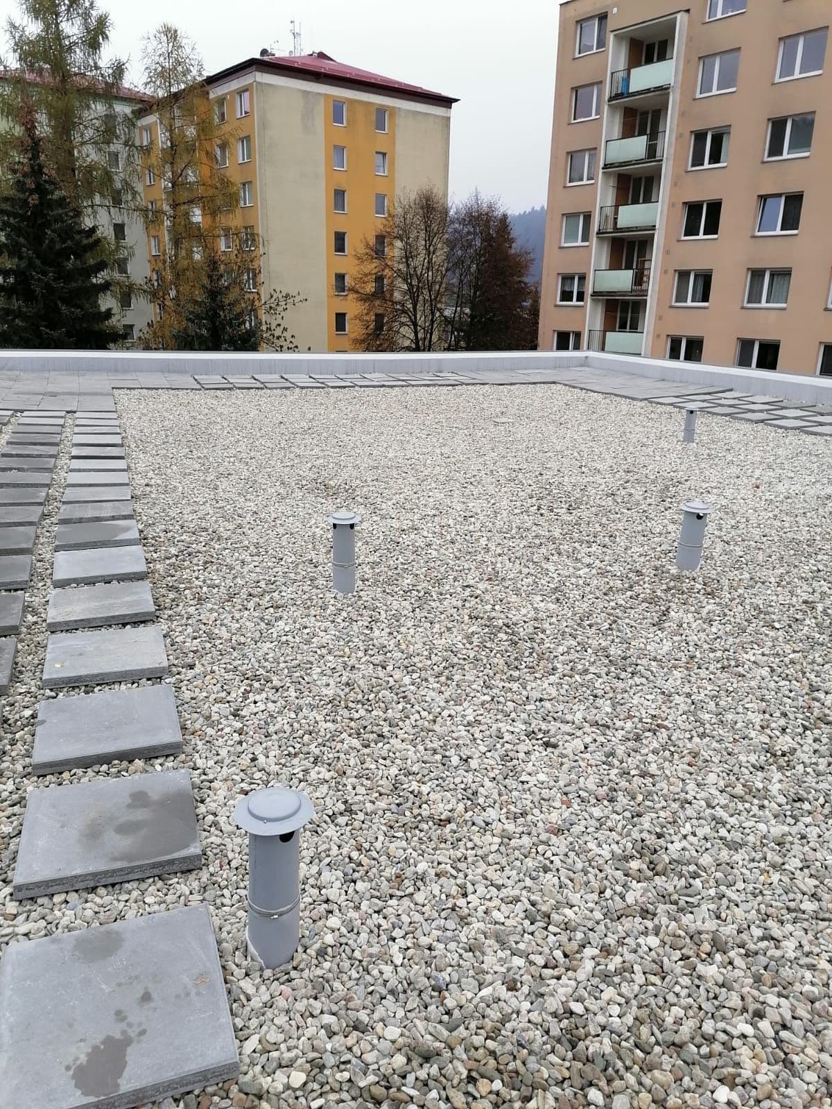 Realizovaná střecha — MŠ Ohrada, Vsetín, Vsetín